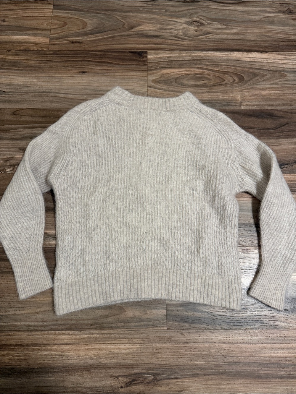 Everlane The Cocoon Crew Alpaca Sweater Almond Women’s Size S Quiet Luxury - Picture 6 of 7